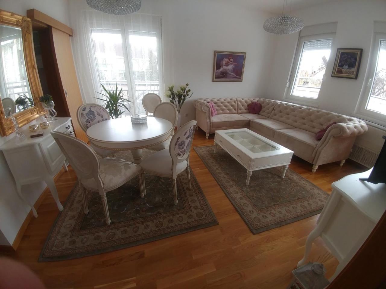 Jc10 Apartment 3 Bedroom, Free Parking, 73Sqm Novi Sad Exterior foto